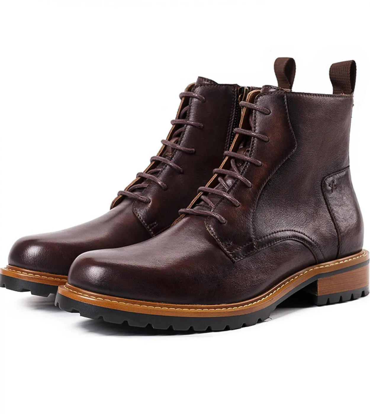 2023 Stivali da uomo di marca Inverno Scarpe calde invernali in vera pelle con pelliccia Stile retrò Stringate alla caviglia fat