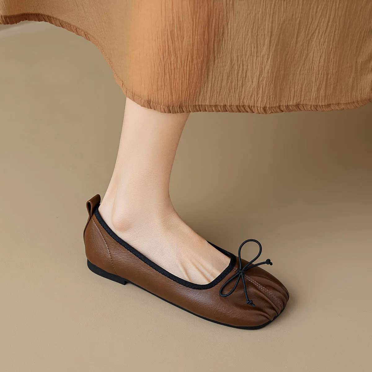 Ballerine da donna in morbida pelle stile minimalismo