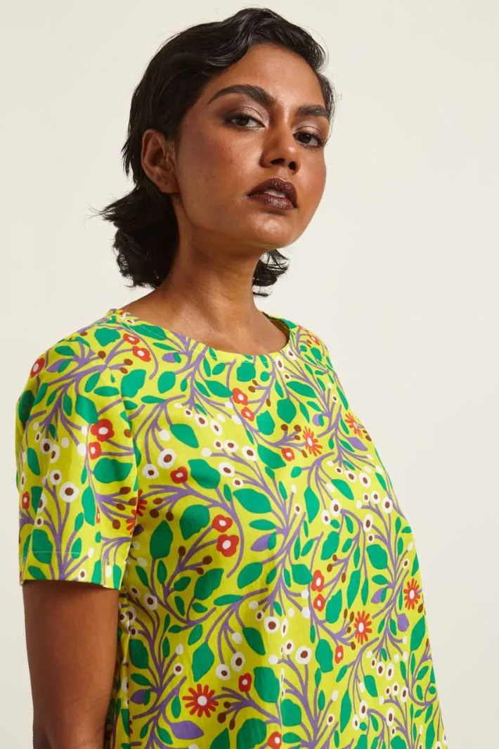 Blusa con spacchetti