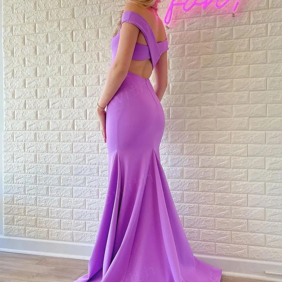 Bowith Abiti da festa da sera con applicazioni per le donne Abito da ballo senza spalline 2023 Abito da festa a sirena Abiti con