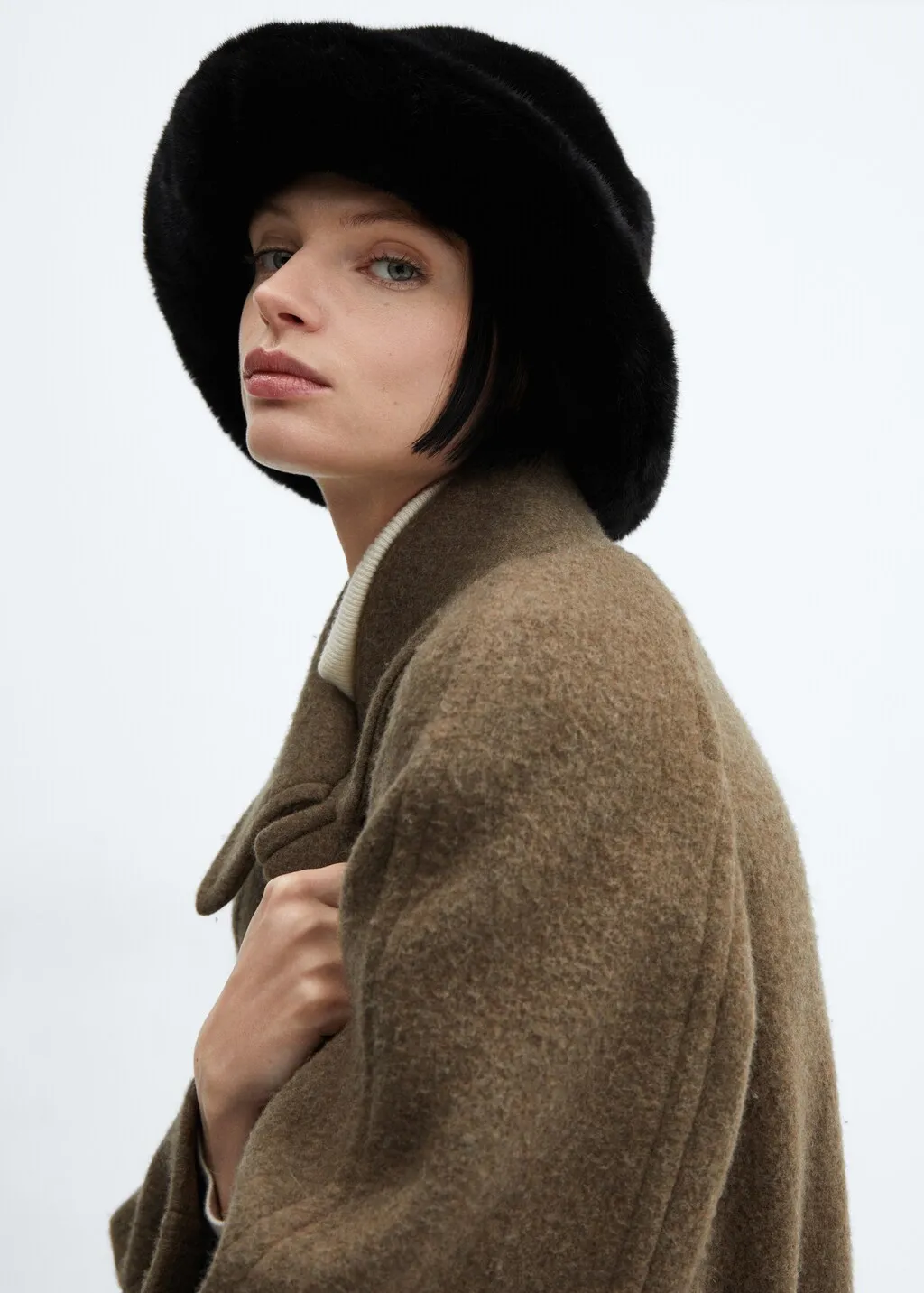 Cappello bucket pelliccia