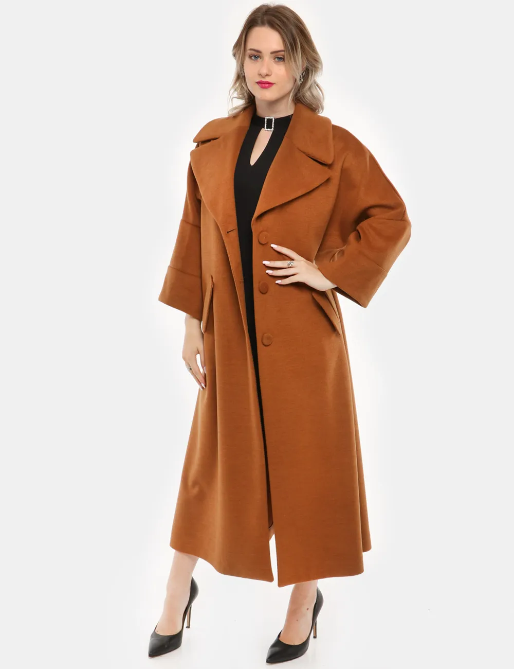 Cappotto Sandro Ferrone con bottoni foderati
