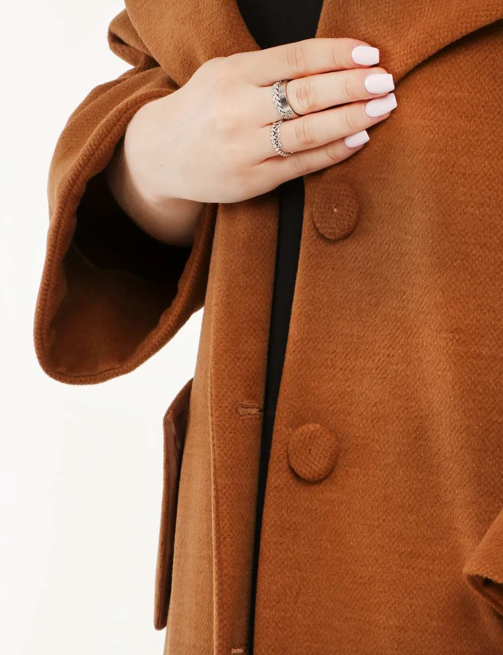 Cappotto Sandro Ferrone con bottoni foderati