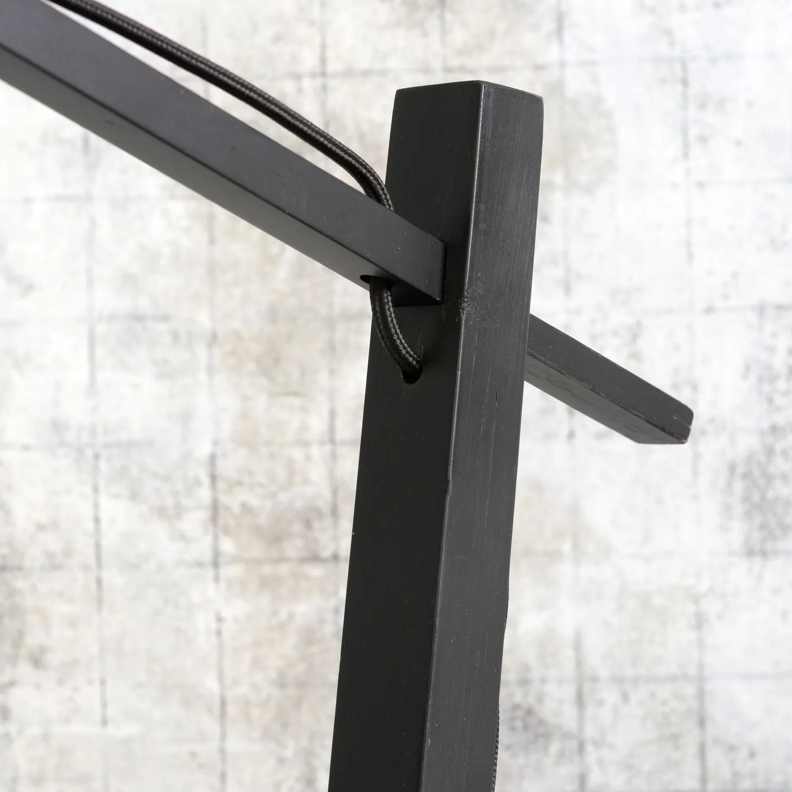 GOOD & MOJO Bali piantana telaio nero Ø60cm