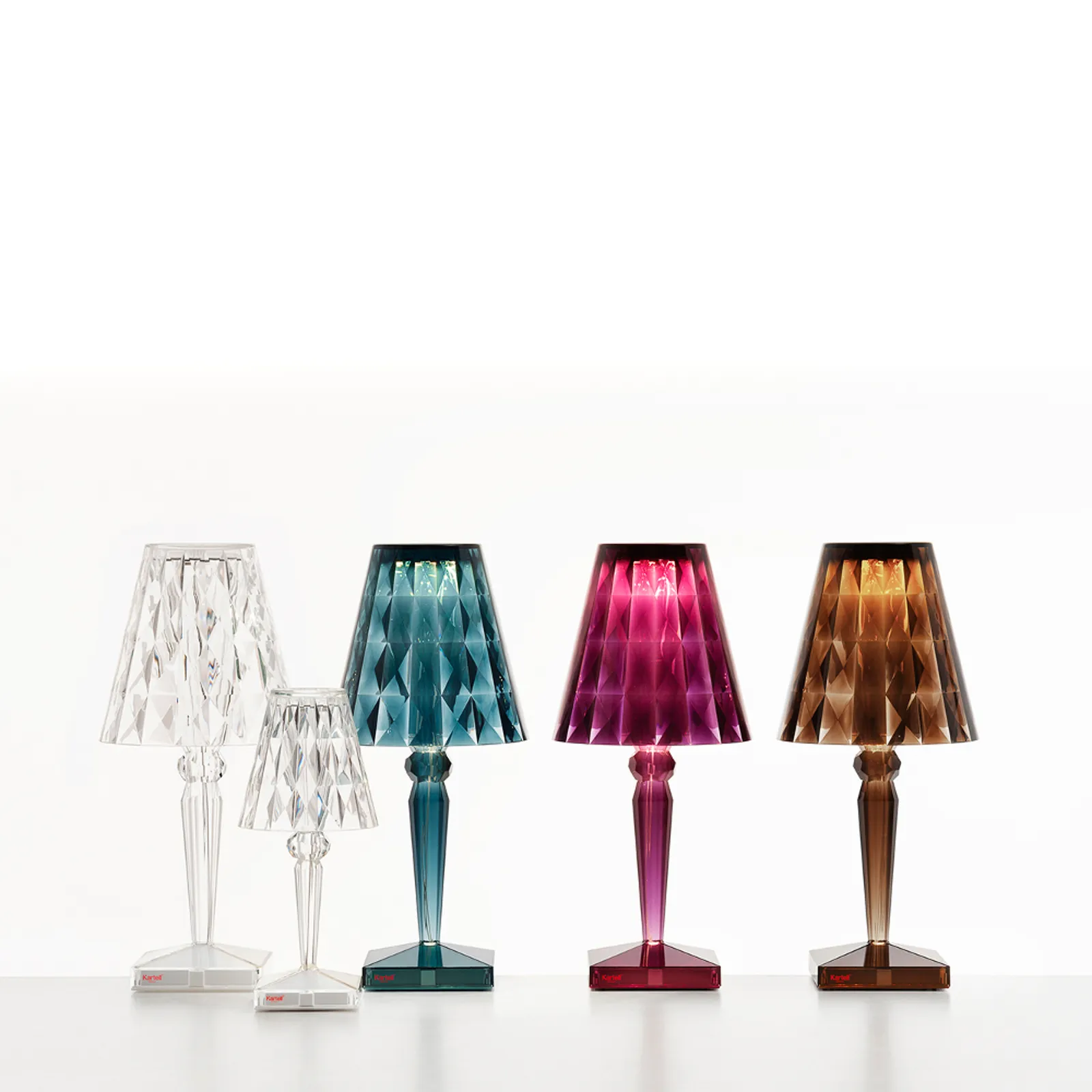 Kartell Lampada LED da tavolo a batteria Battery, 26 cm, trasparente, IP54