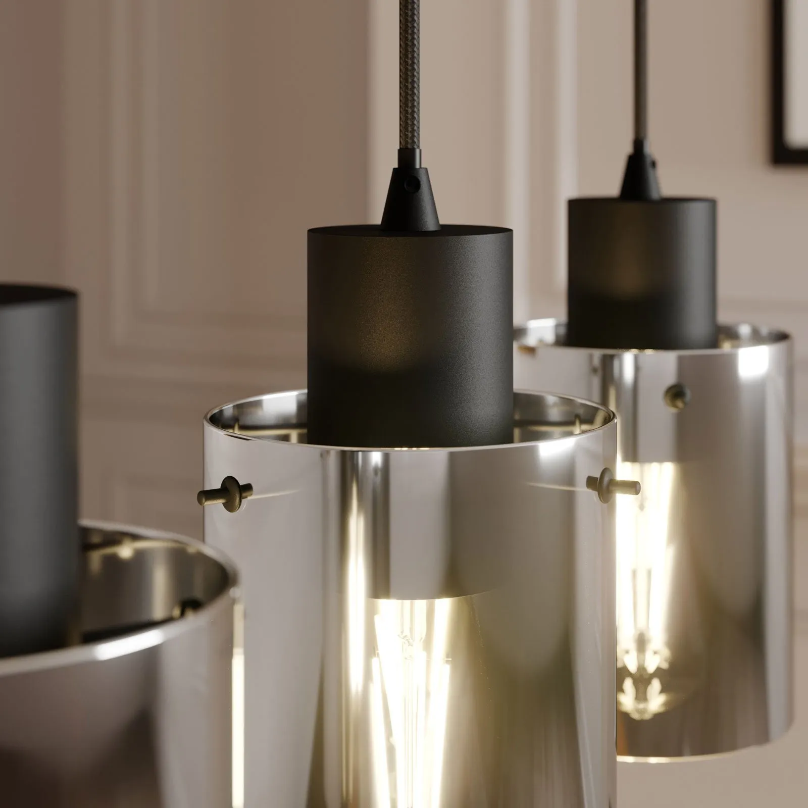 Lindby lampada a sospensione Kourtney, a 4 luci, nero/grigio, vetro, E27