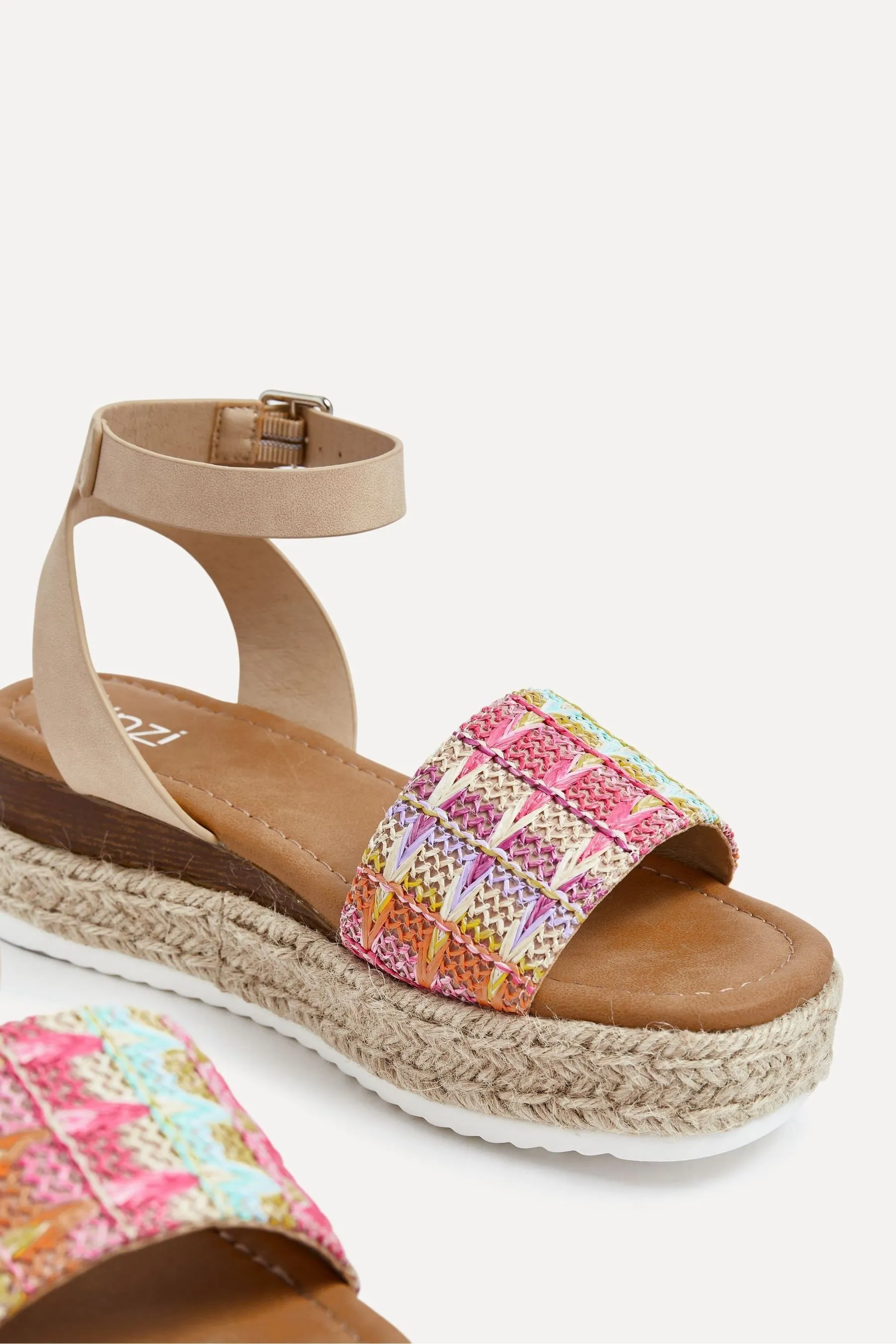 Linzi Vestibilità ampia Sahara - Sandali multicolore in rafia