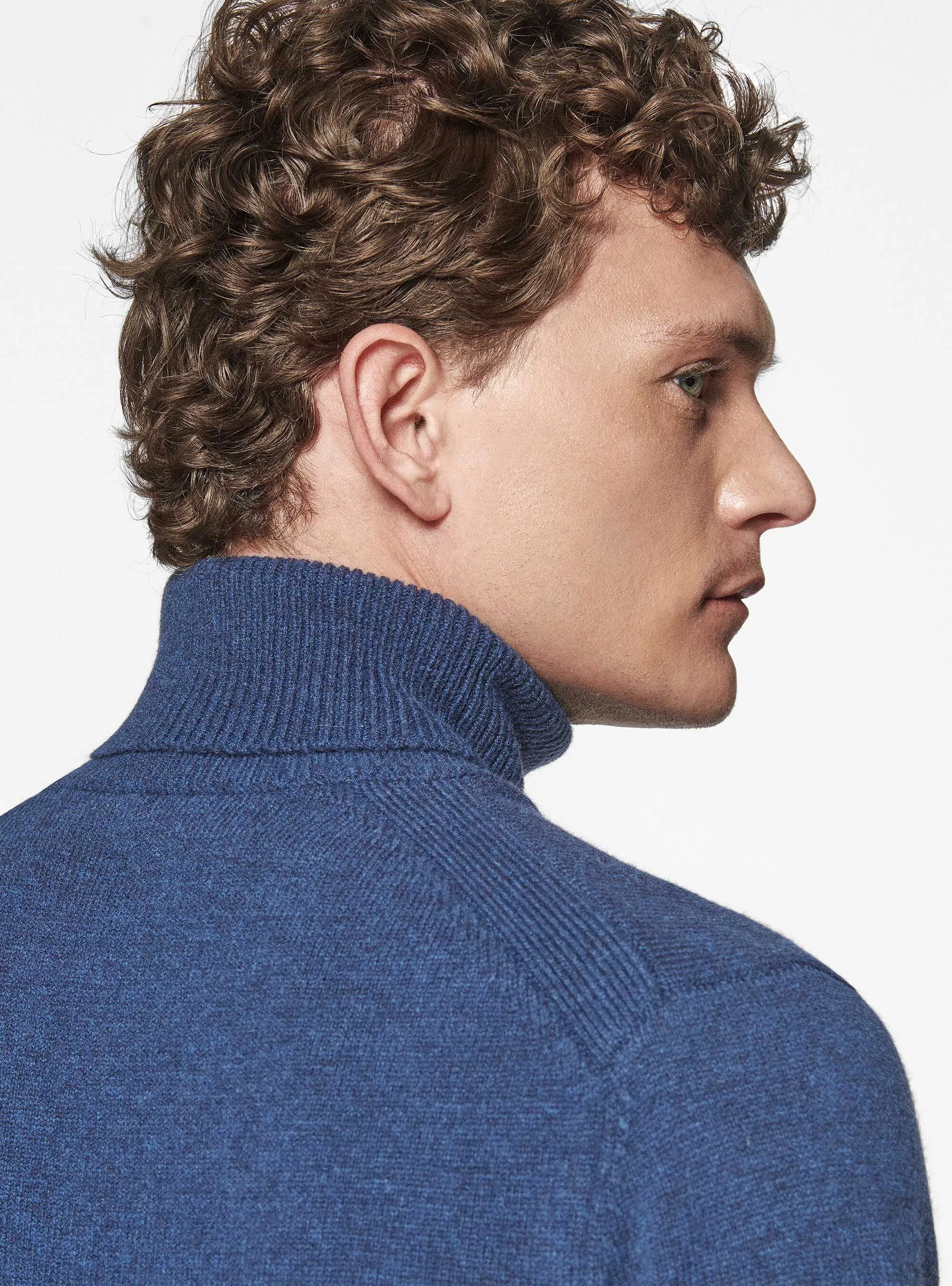 Maglia collo alto in lana merino