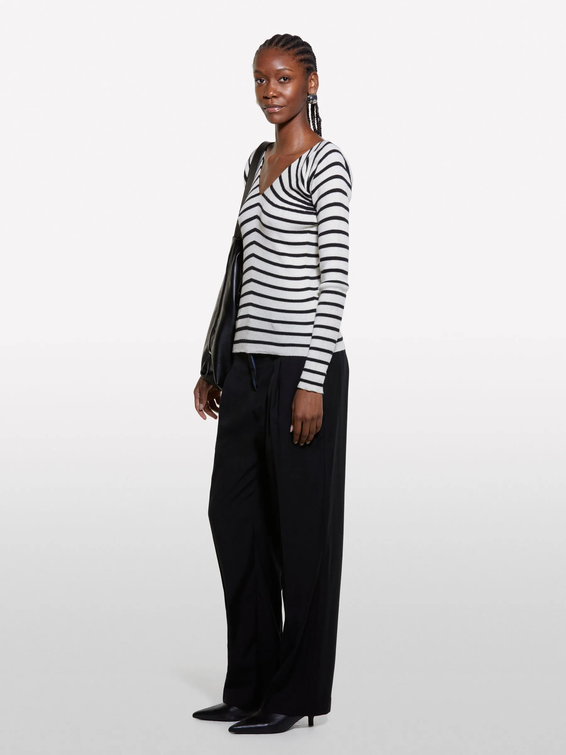 Maglia slim fit a righe multicolore