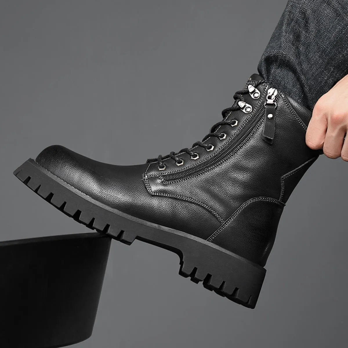 Martin Boots Stivali invernali da uomo con cerniera laterale in vera pelle, alti, stile britannico, con fondo spesso, in peluche