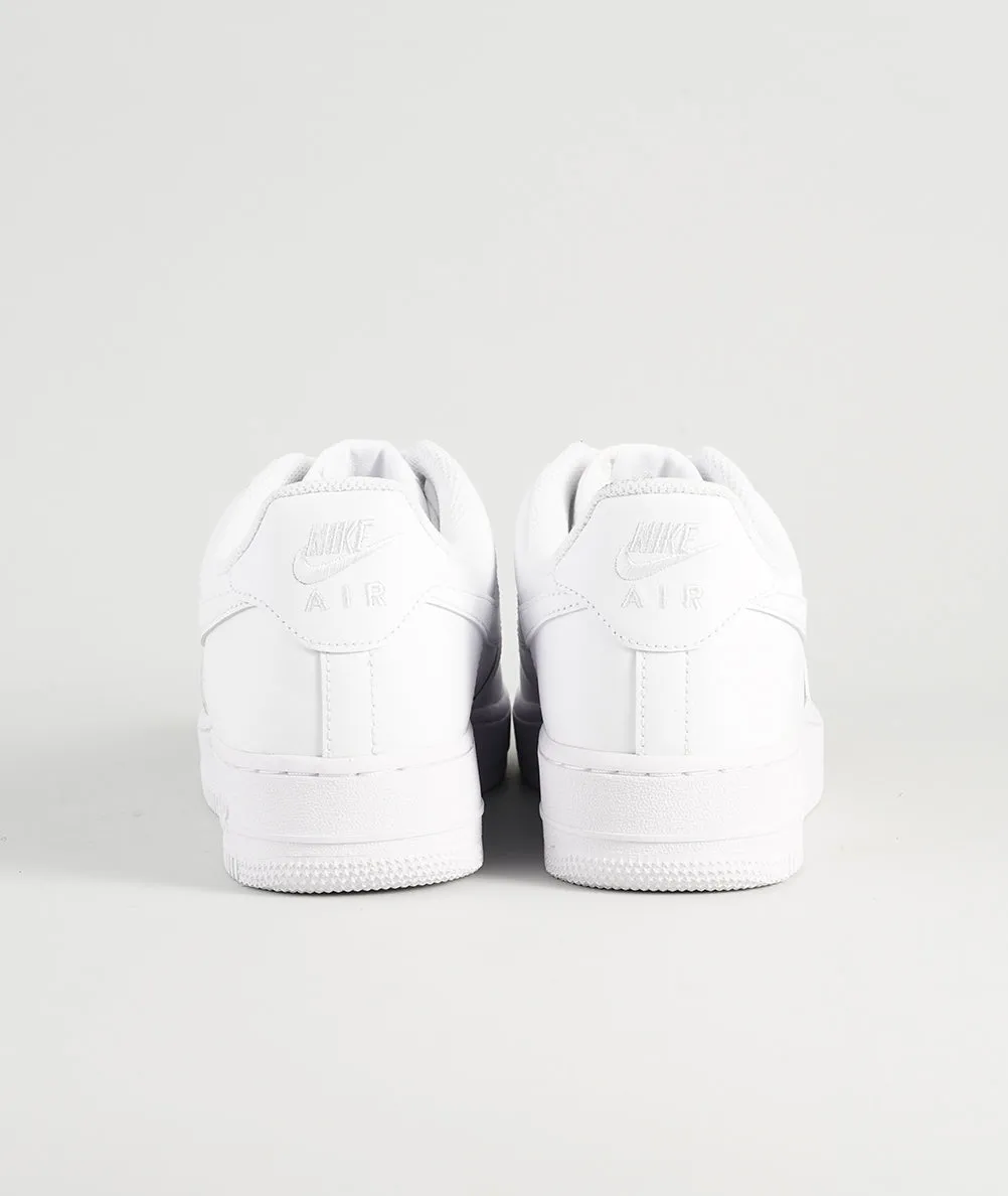 NIKE AIR FORCE 1