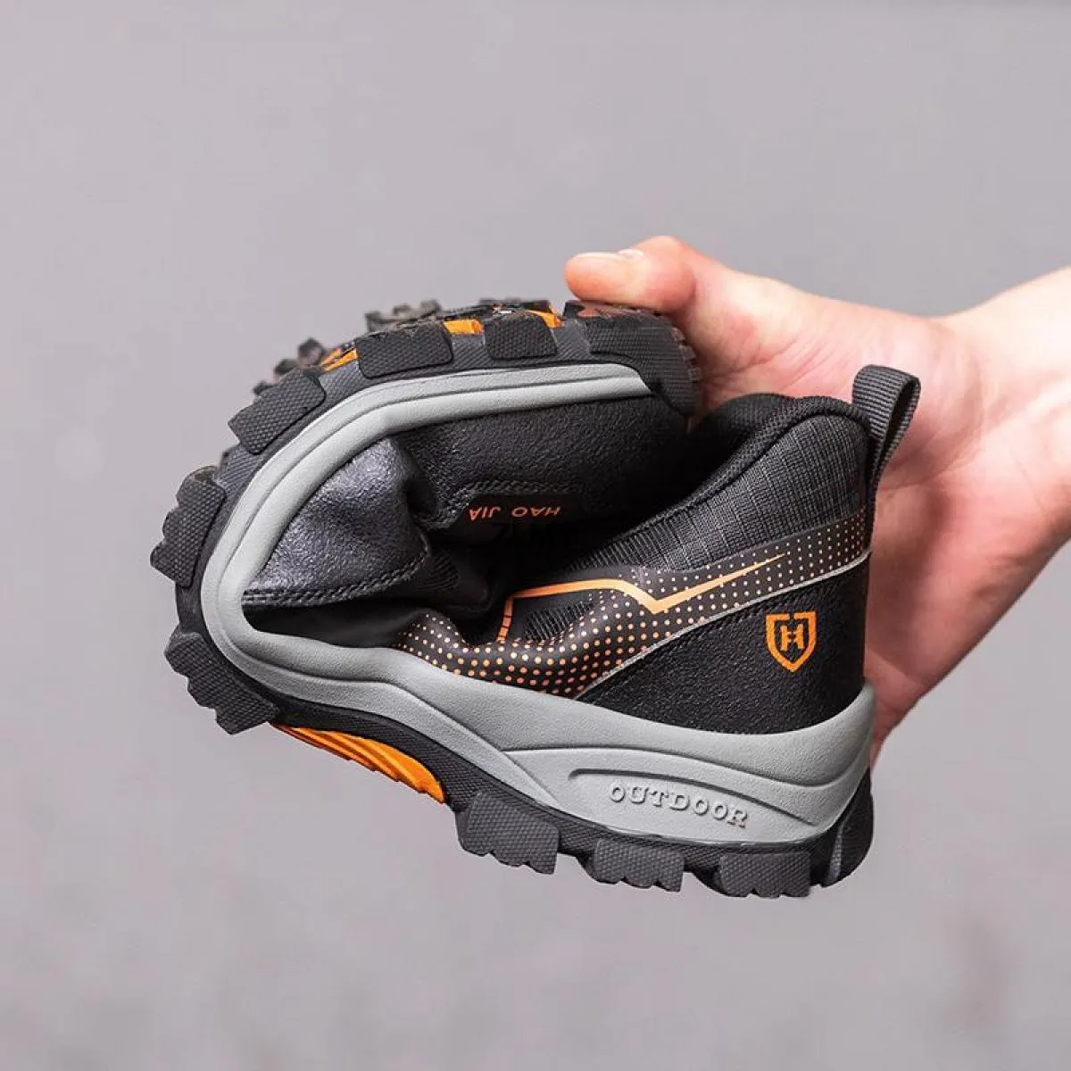 Nuovi uomini Scarpe antinfortunistiche da esterno con punta in acciaio Sneaker Stivali da lavoro antiforatura antinfortunistici