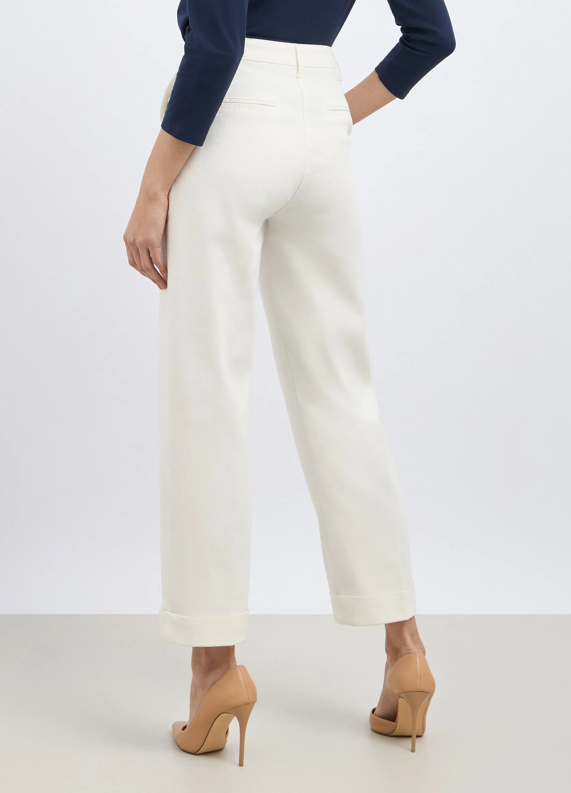 Pantaloni in denim con risvolto donna