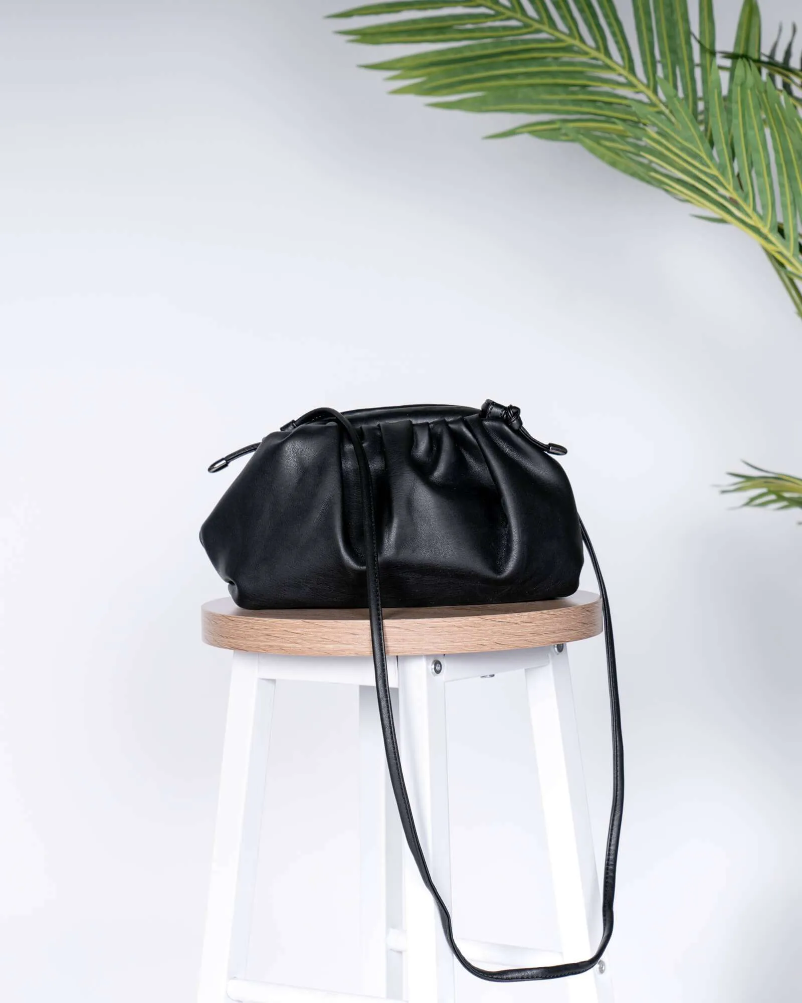 Pochette oversize con tracolla