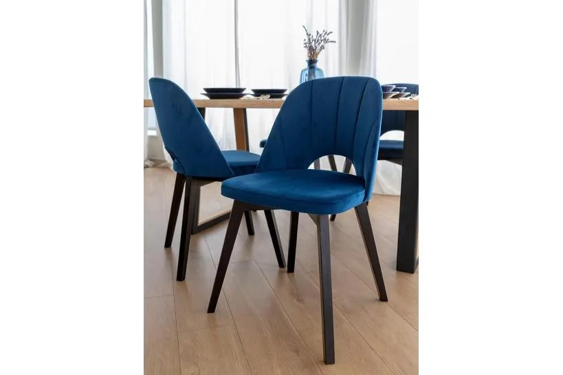 Poltroncina blu imbottita BRENO