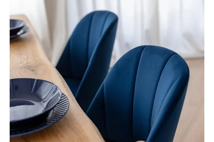 Poltroncina blu imbottita BRENO