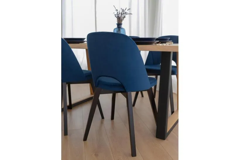 Poltroncina blu imbottita BRENO