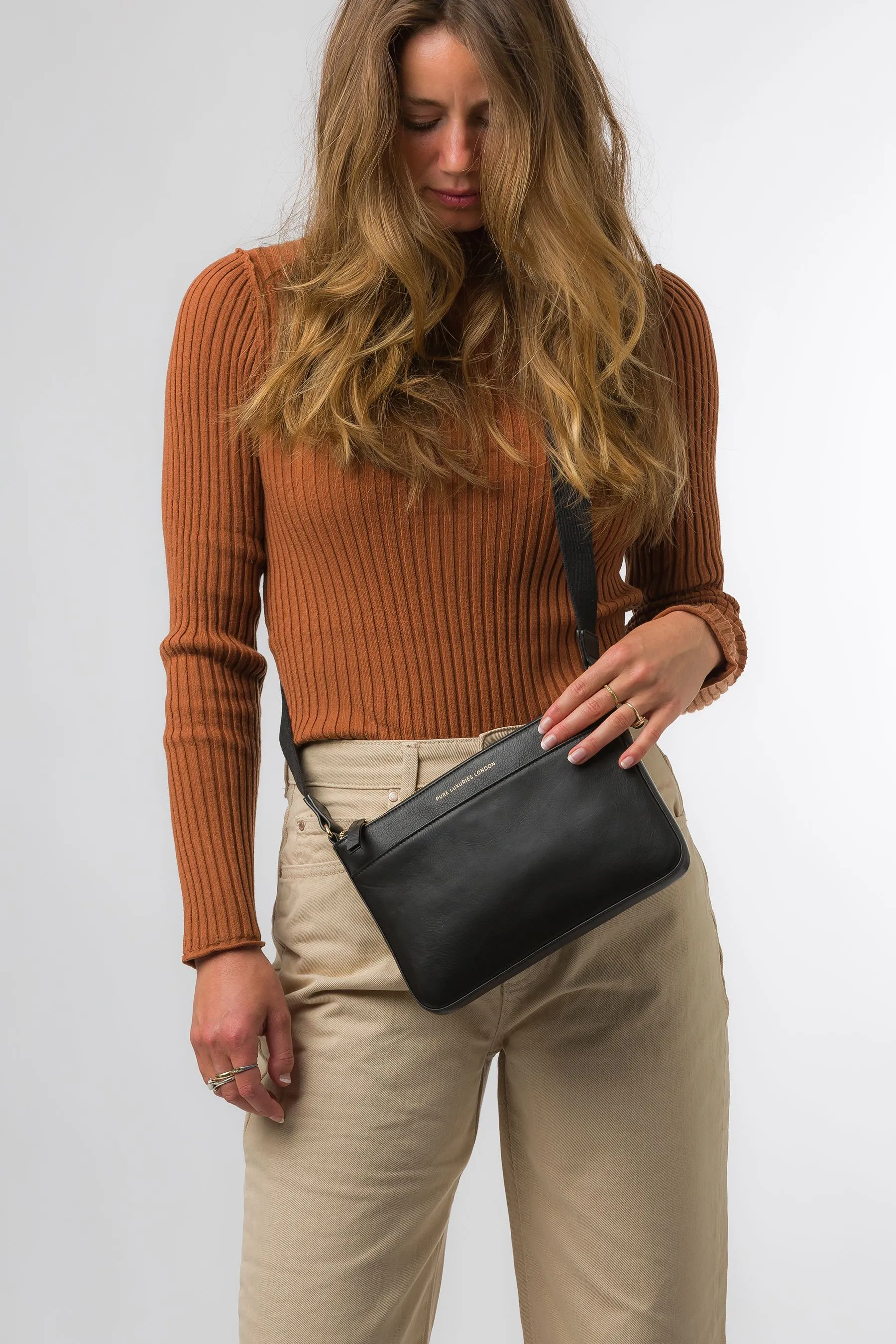 Pure Luxuries London Raye - Borsa a tracolla in pelle nappa    