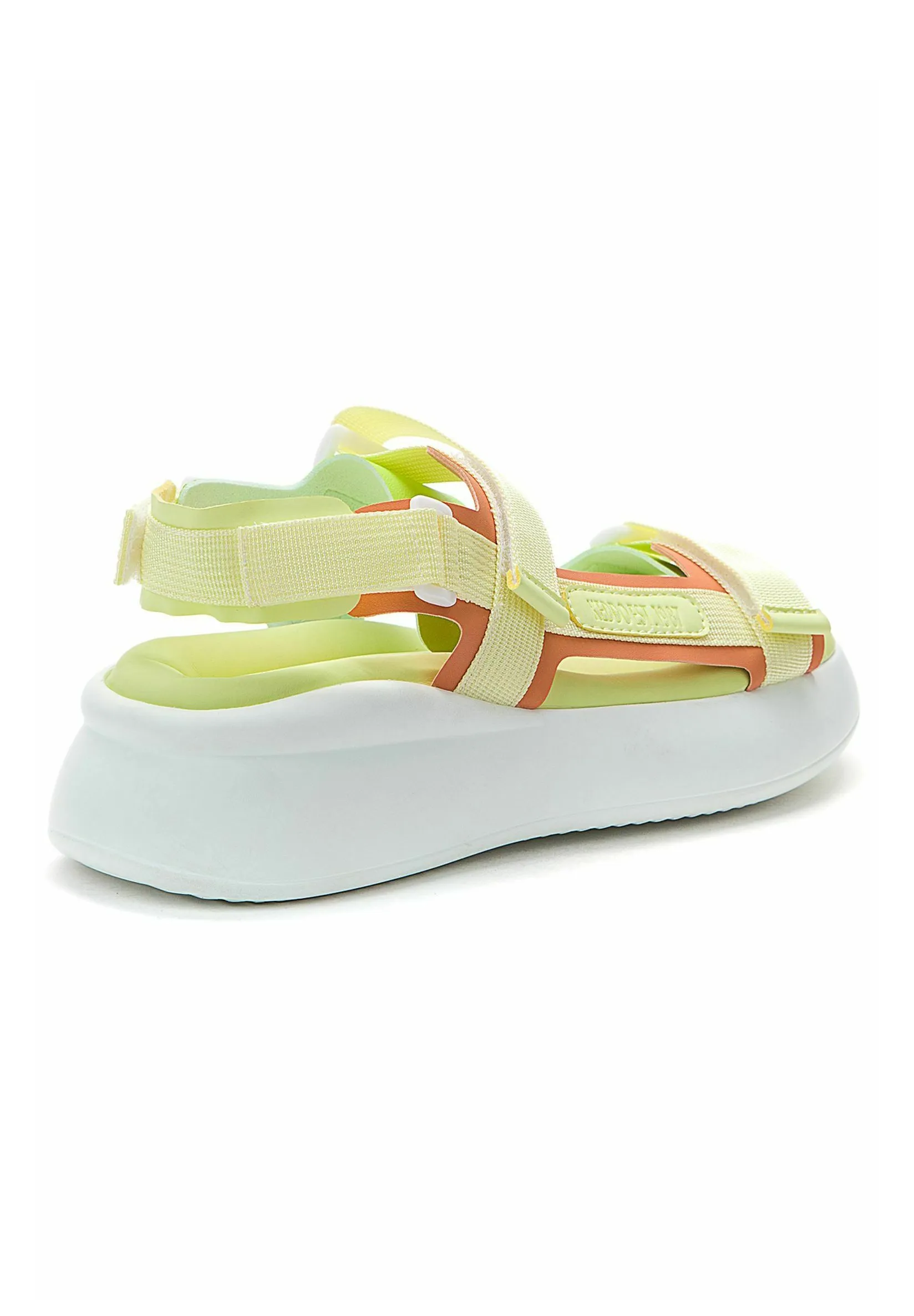 Sandali con plateau