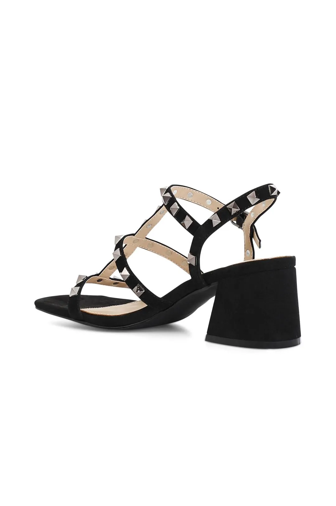 sandali in pelle scamosciata con borchie nero