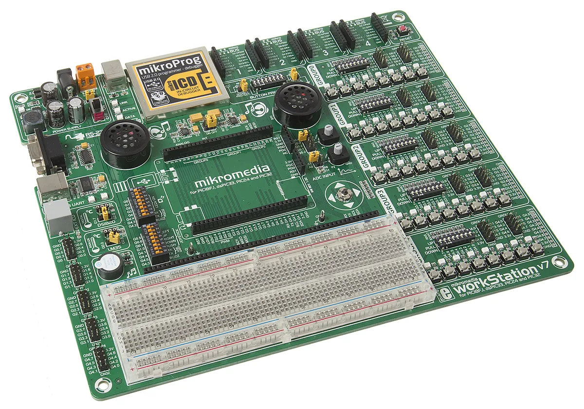 Scheda display MikroElektronika, TFT da 2.8poll., PIC18, dsPIC, PIC24 e PIC32