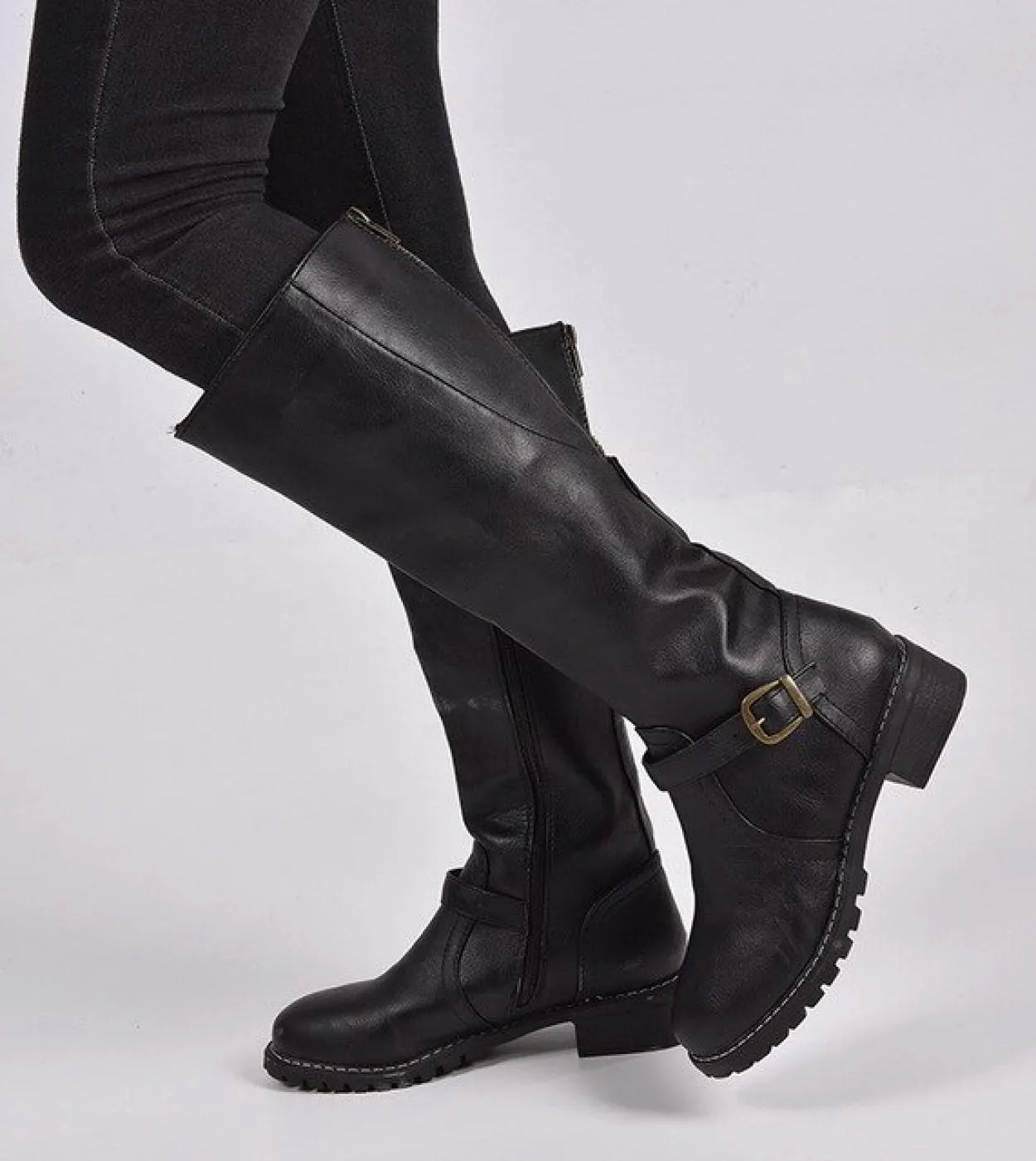 Stivali a metà polpaccio da donna Stivali con fibbia in metallo di moda Calzature in pelle da donna Scarpe con zip da donna Zepp