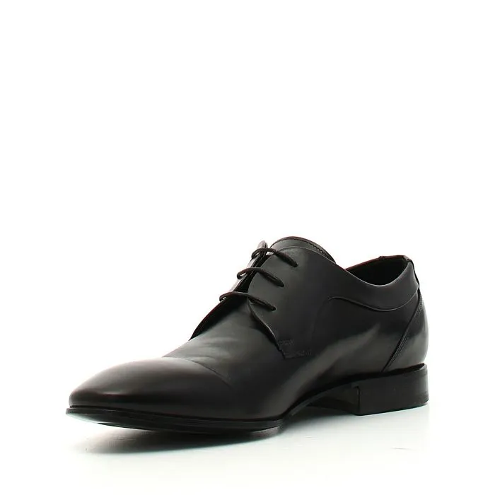 STRINGATE IN PELLE