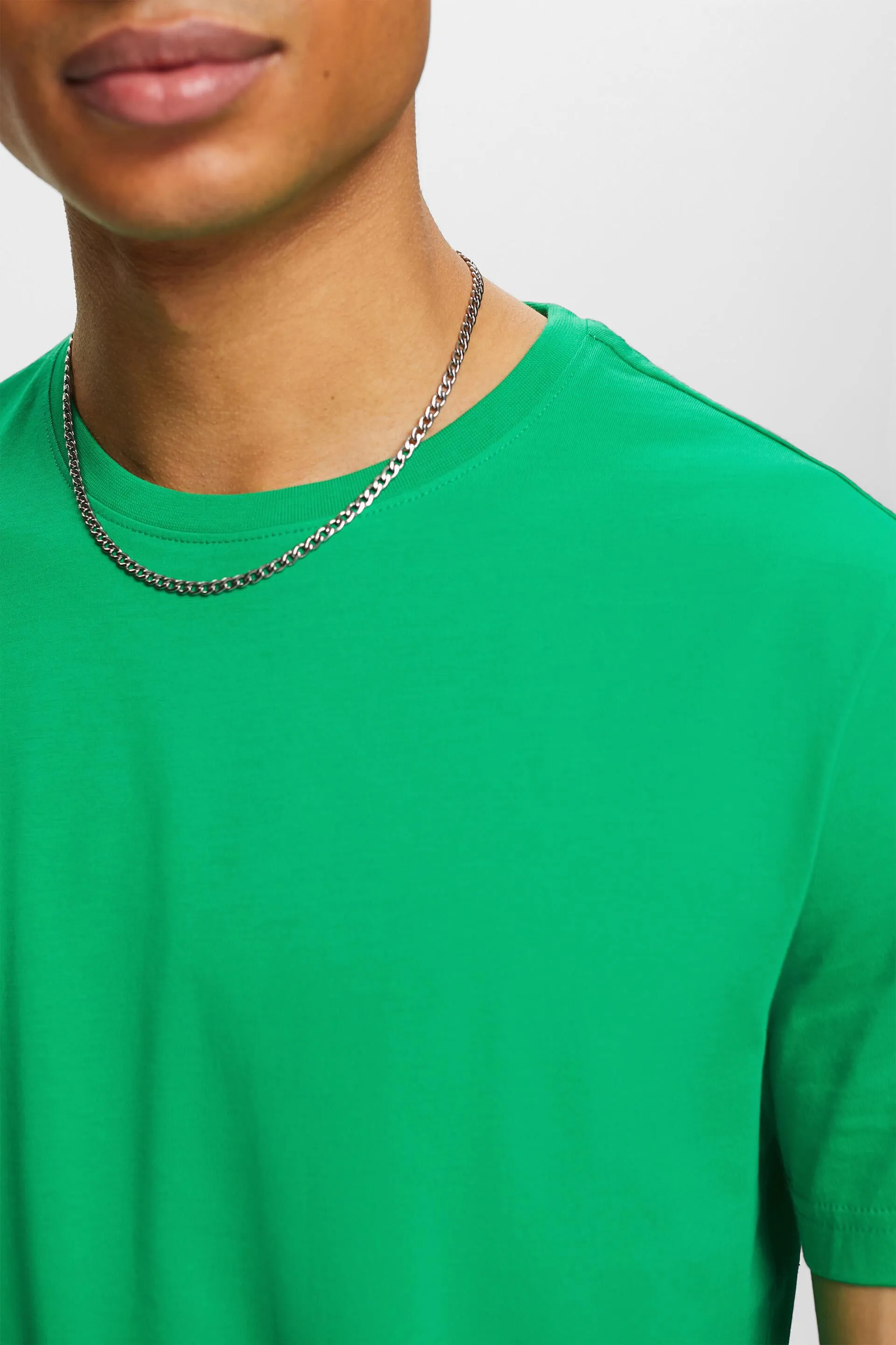 T-shirt a maniche corte a girocollo