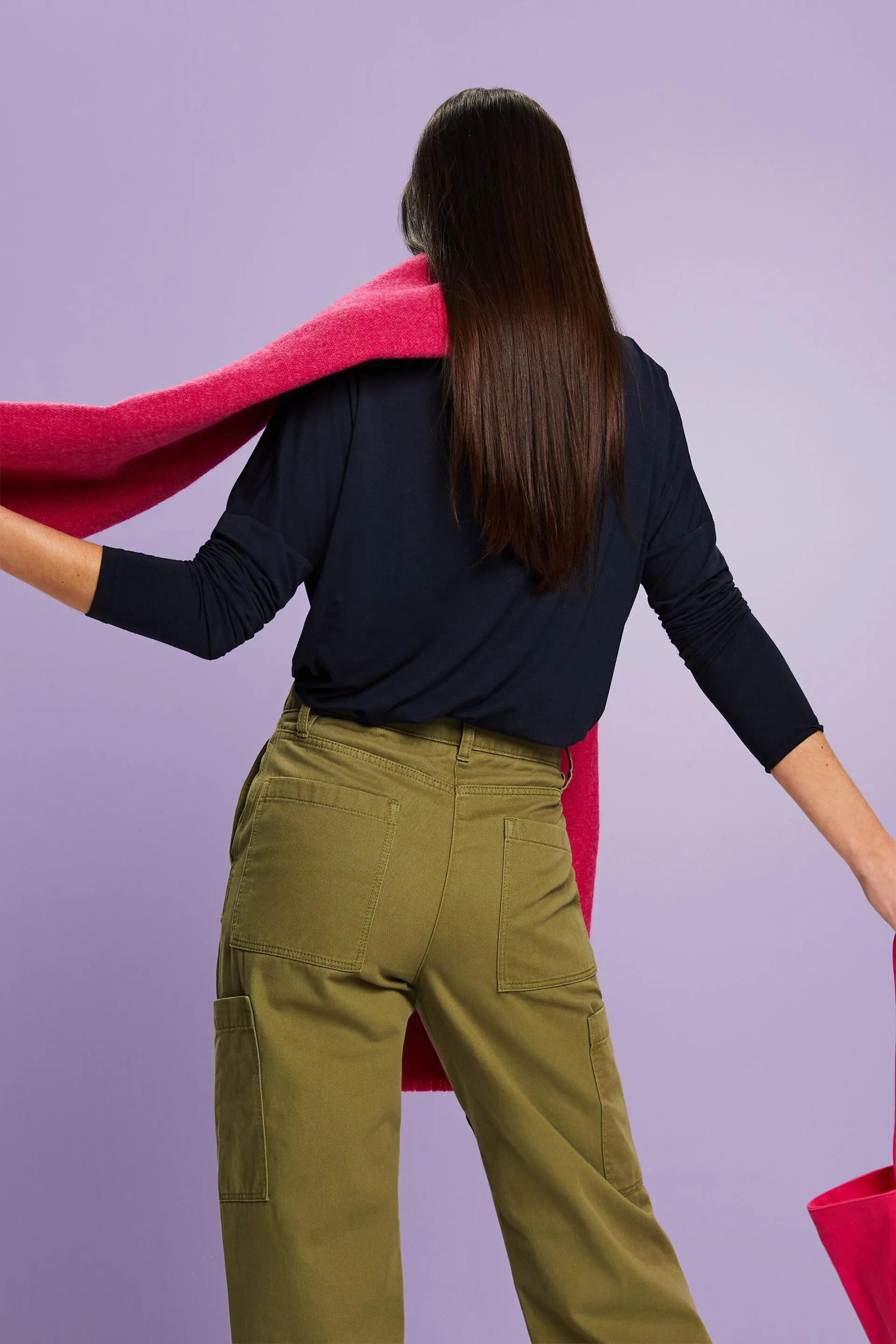 T-shirt a maniche lunghe a pipistrello