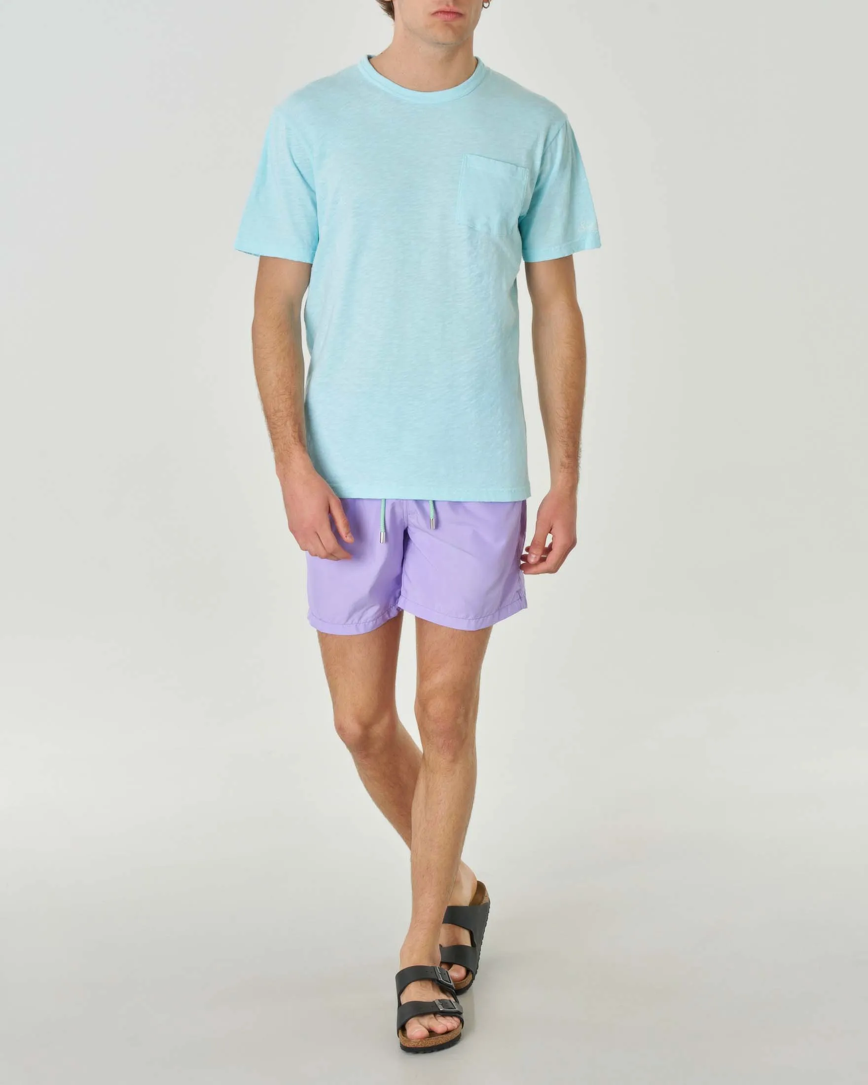 T-shirt azzurra mezza manica in puro cotone fiammato con taschino sul petto