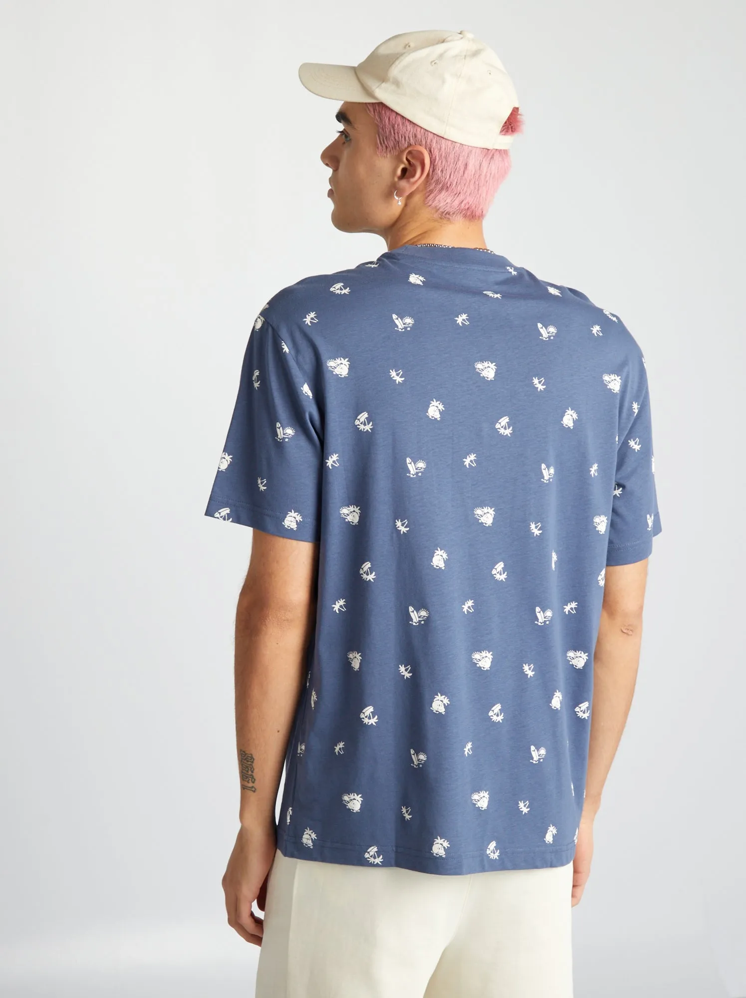 T-shirt scollo tondo con stampa - BLU