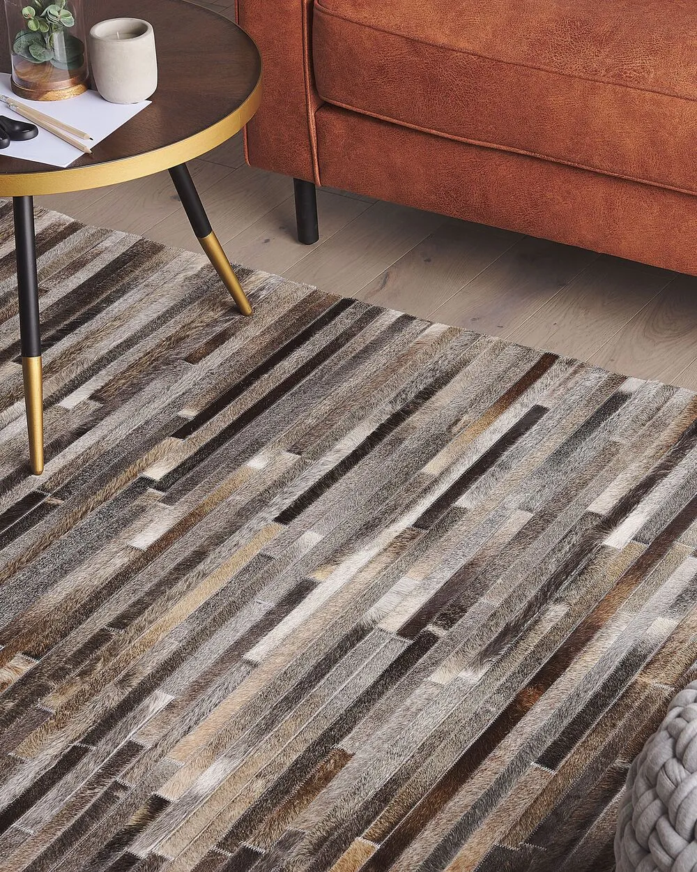Tappeto in pelle multicolore 140 x 200 cm TUZLUCA