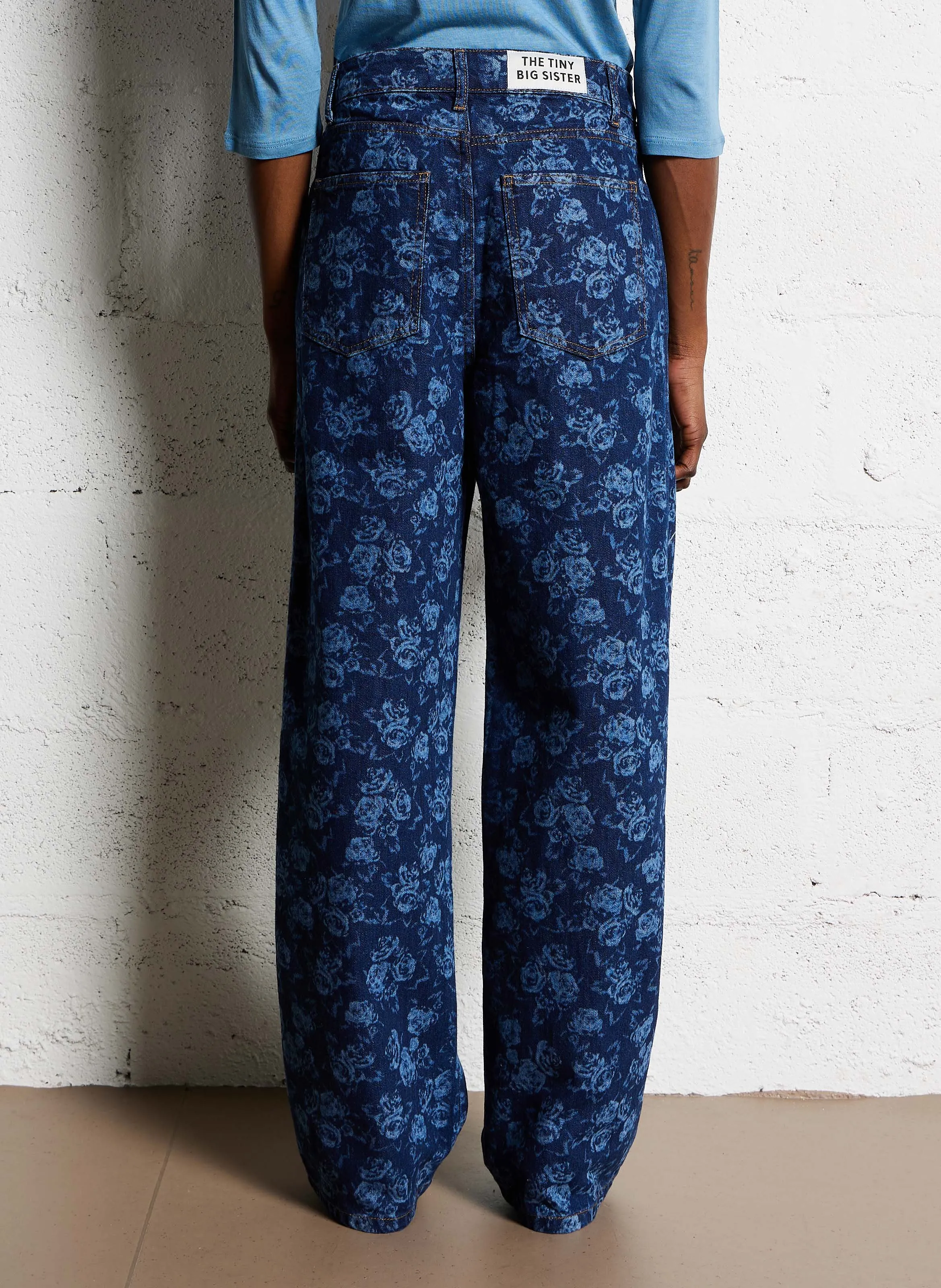  THE TINY BIG SISTER   BERTA ROSES - Pantaloni larghi a fantasia in cotone | Blu