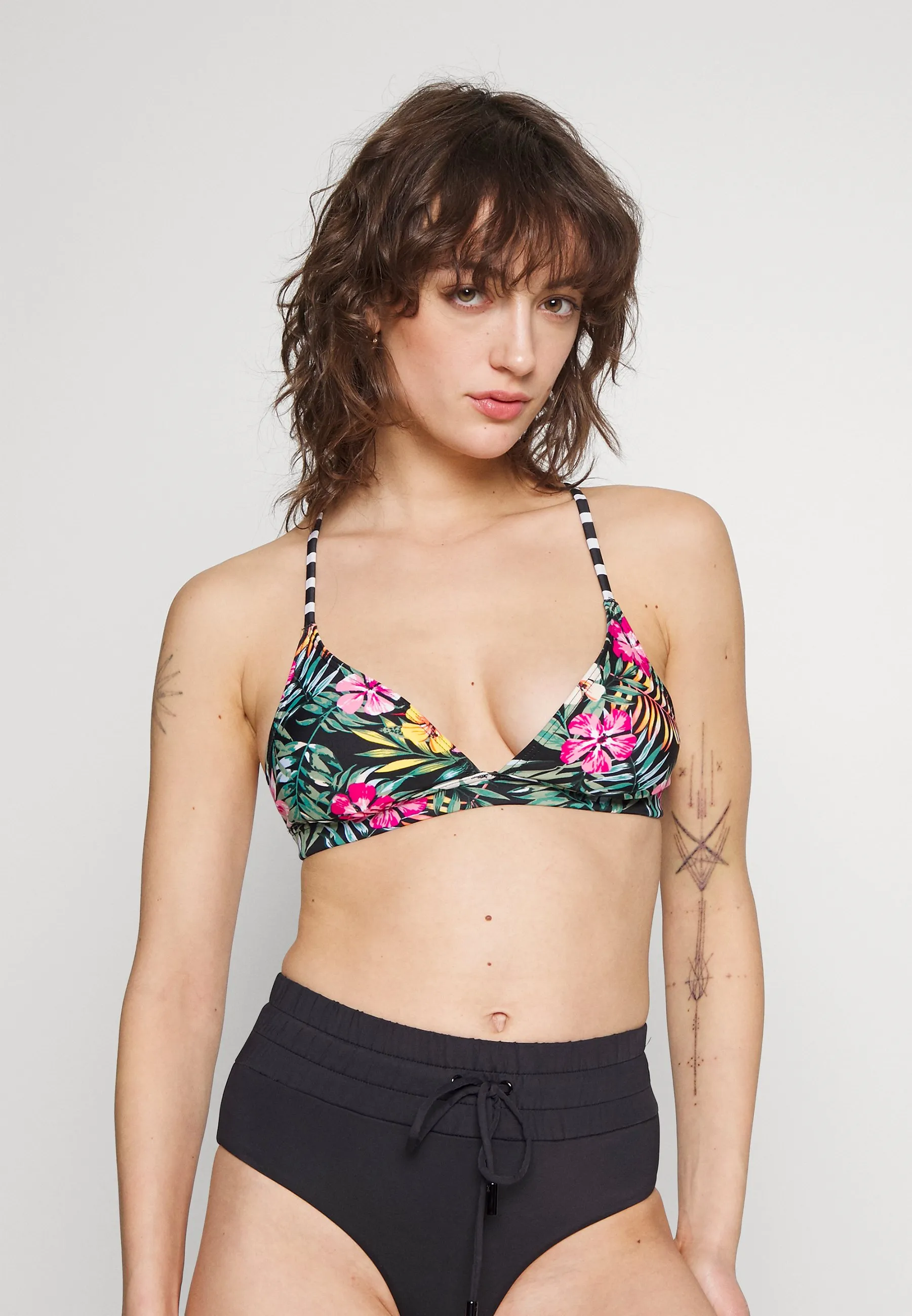 TRIANGLE - Bikini pezzo sopra