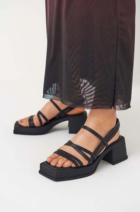 Vagabond sandali in pelle HENNIE