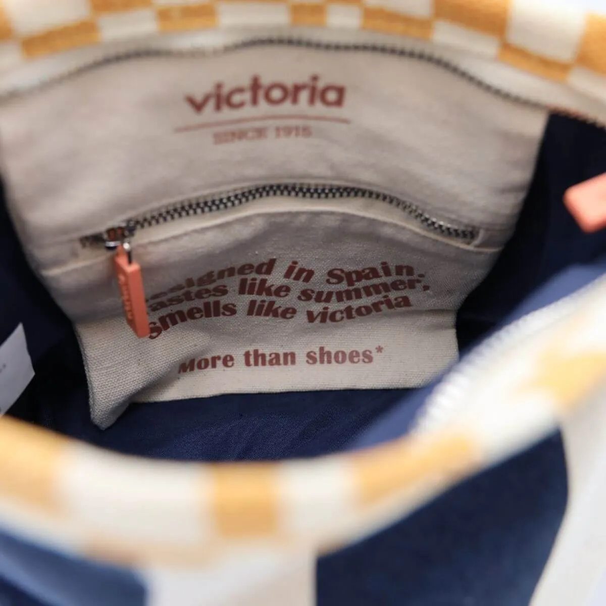 VICTORIA BUSTINA 9224008 MARINE  