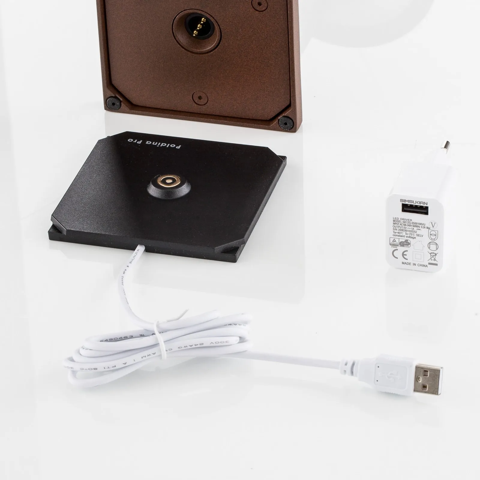 Zafferano Poldina Lampada LED da tavolo a batteria ricaricabile, opaca,